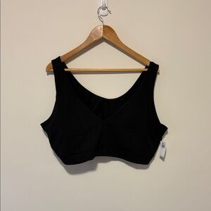 Black Old Navy Sports Bra